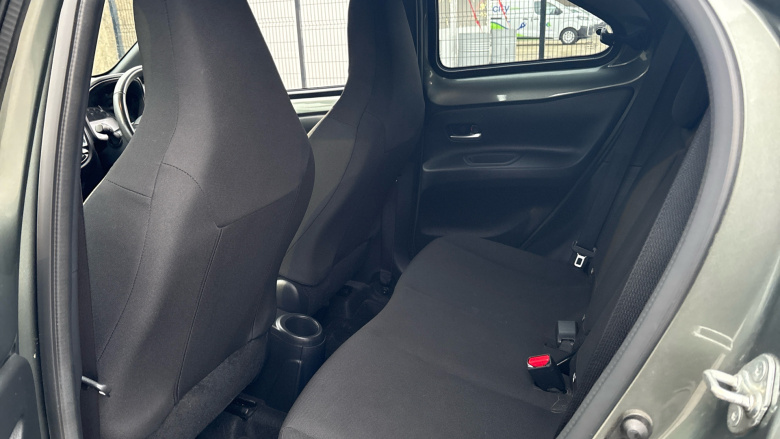 Toyota Aygo X 1.0 VVT-i Edge 5dr Auto Petrol Hatchback